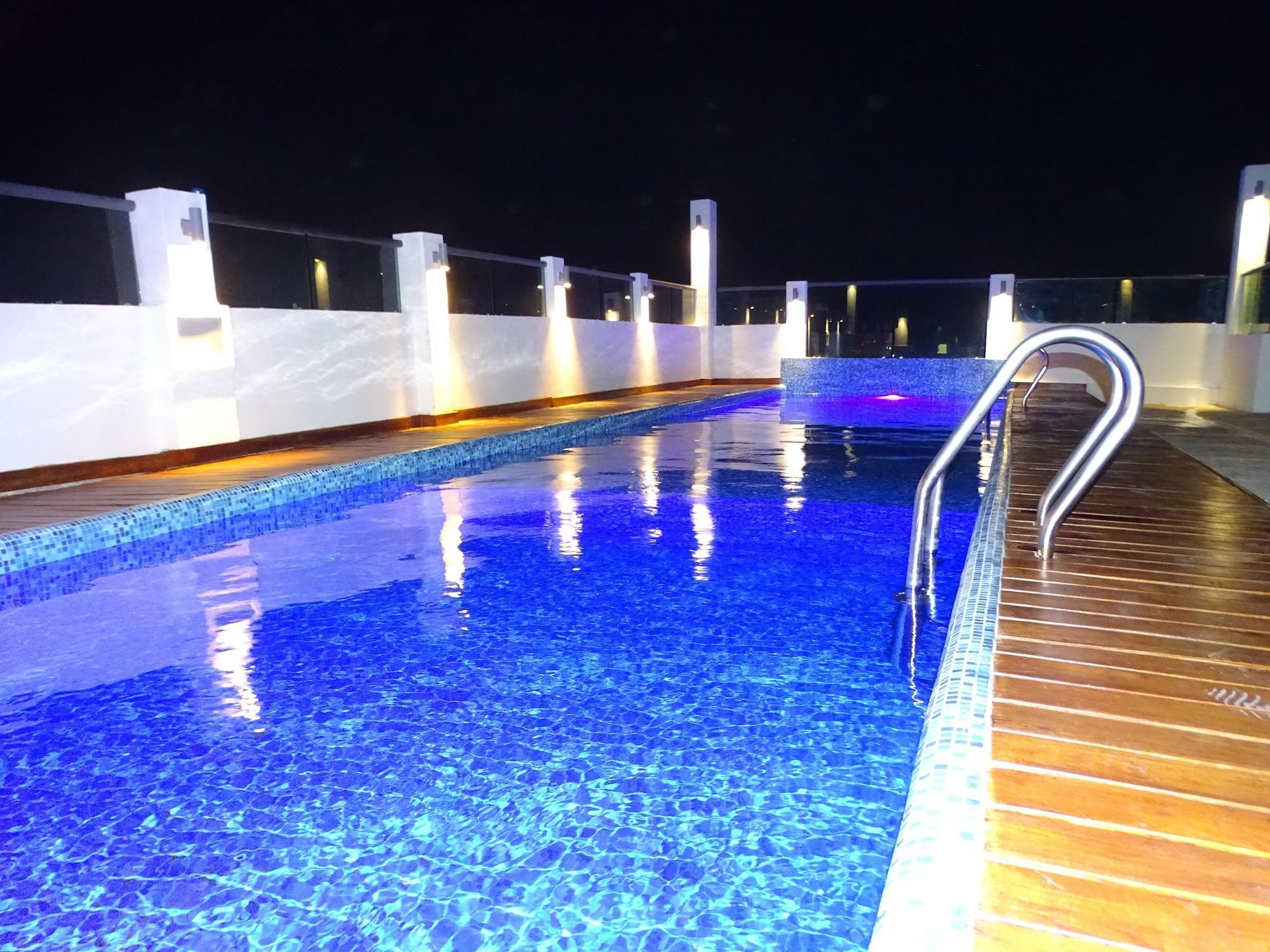 Hotel Kavia 4*