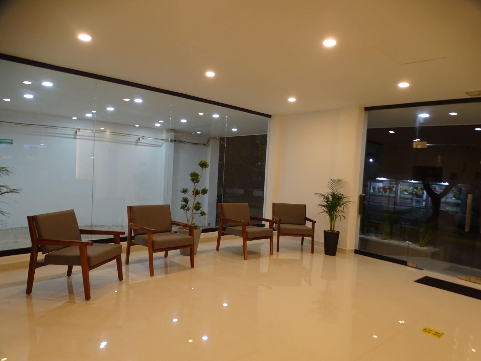 Kavia Hotel