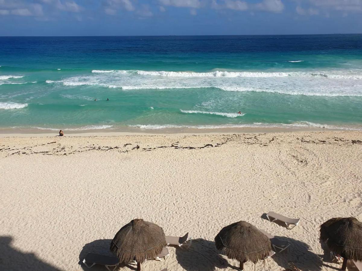Beach&sunrise Cancun