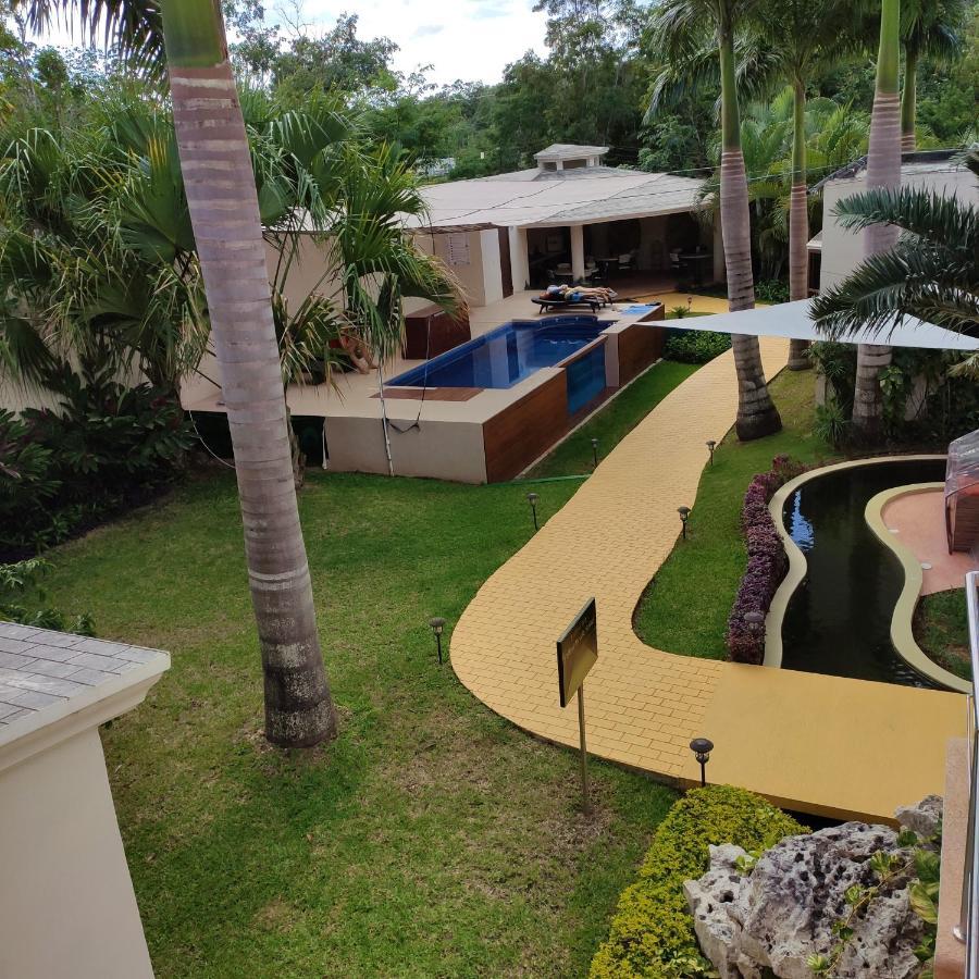 Azcapri Boutique & * Cancun