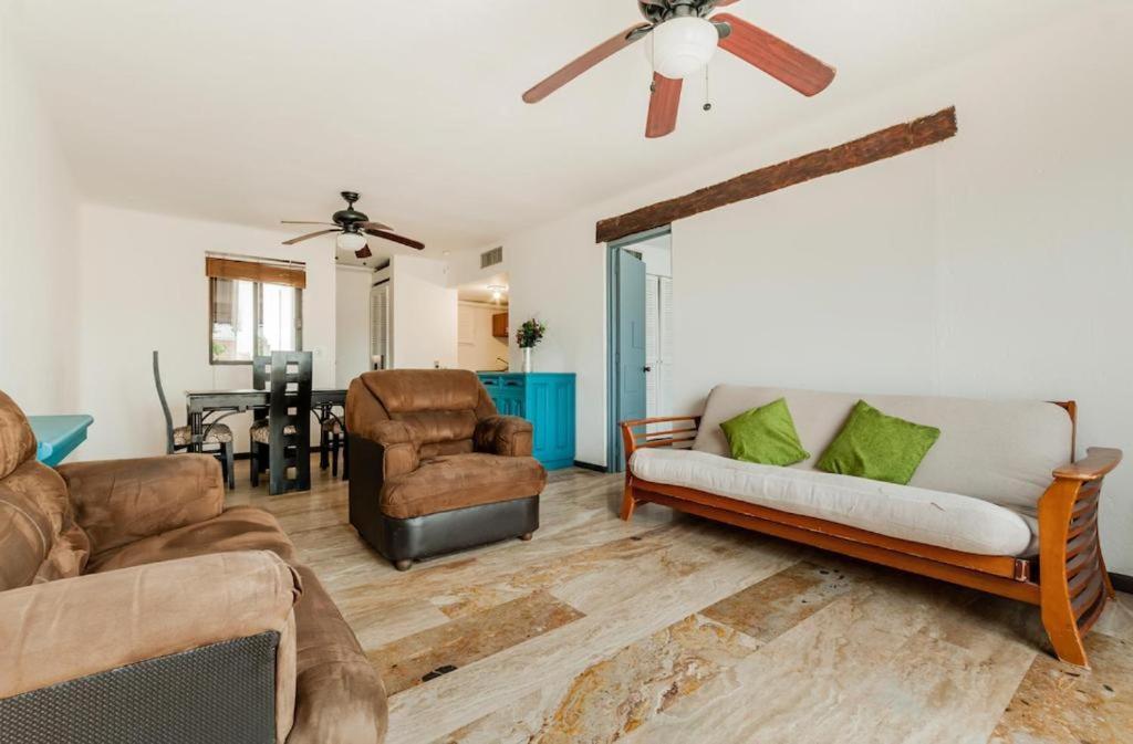 Lovely Villas & Great Price At Zone W/ Free Beach Access Apartment Cancun