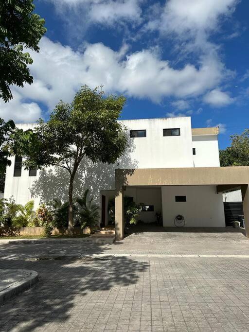 Casa Ya'axka