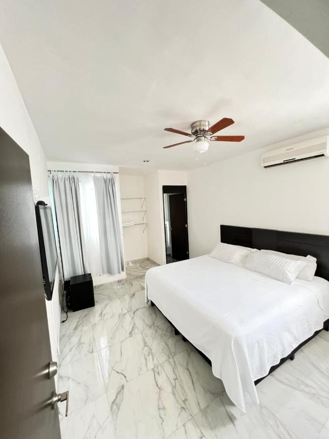 Magnifica Casa Con Alberca Privada A 10 Min Del Mar * Cancún