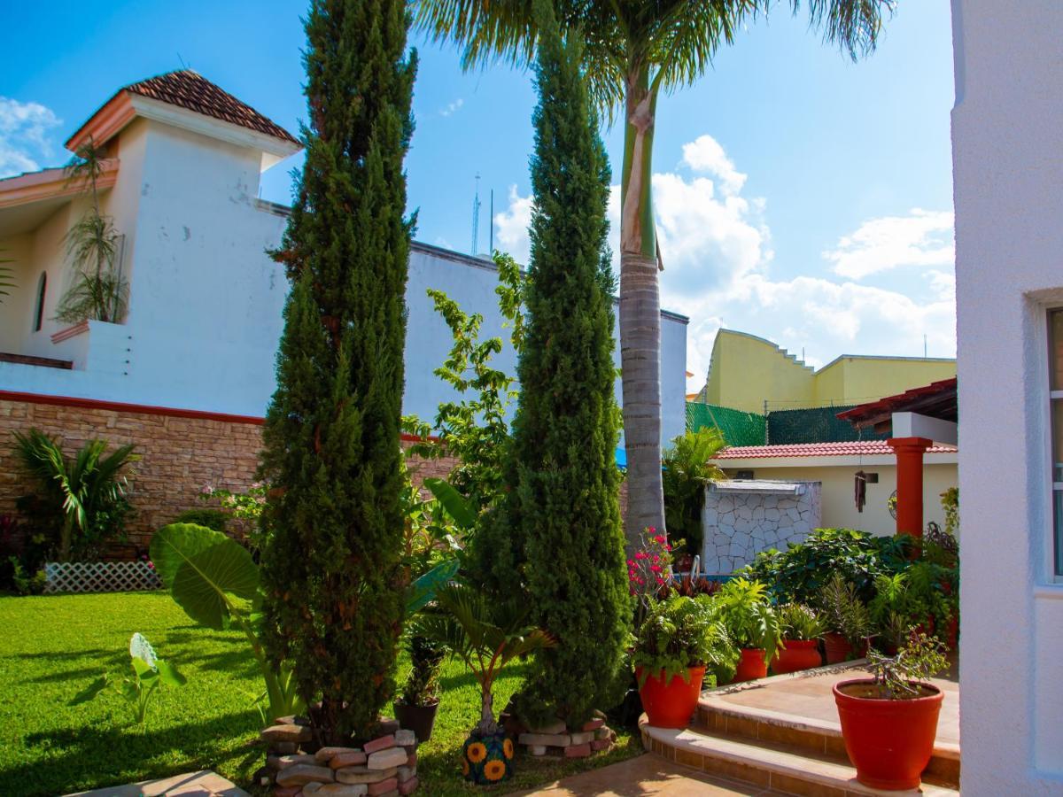 Hermosa Casa, En Renta Vacacional Con Piscina, A Tan Solo10 Minutos De La Playa, Cerca De Centros Comerciales, Restaurantes, Bares Y Supermercados Cancún