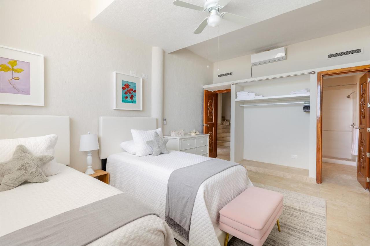Сasa de vacaciones Amazing 5 Bedroom On The Beach!
