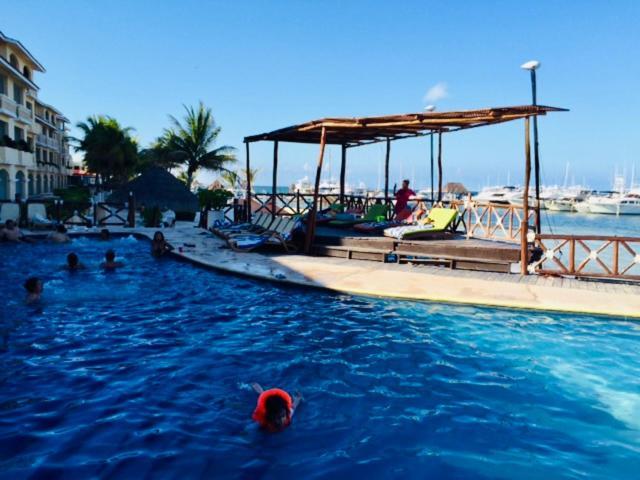 Punta Me Ocean View And In Ritmo & Waterpark Apartment Cancun