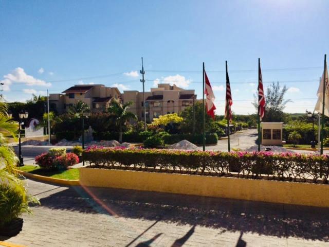 Punta Me Ocean View And In Ritmo & Waterpark Apartment Cancún