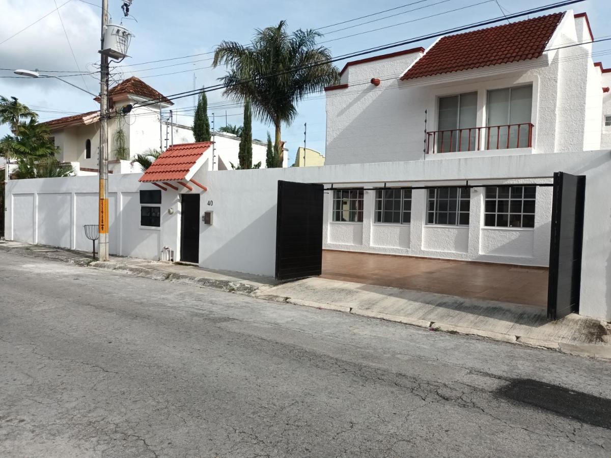 Apartment Hermosa Casa, En Renta Vacacional Con Piscina, A Tan Solo10 Minutos De La Playa, Cerca De Centros Comerciales, Restaurantes, Bares Y Supermercados