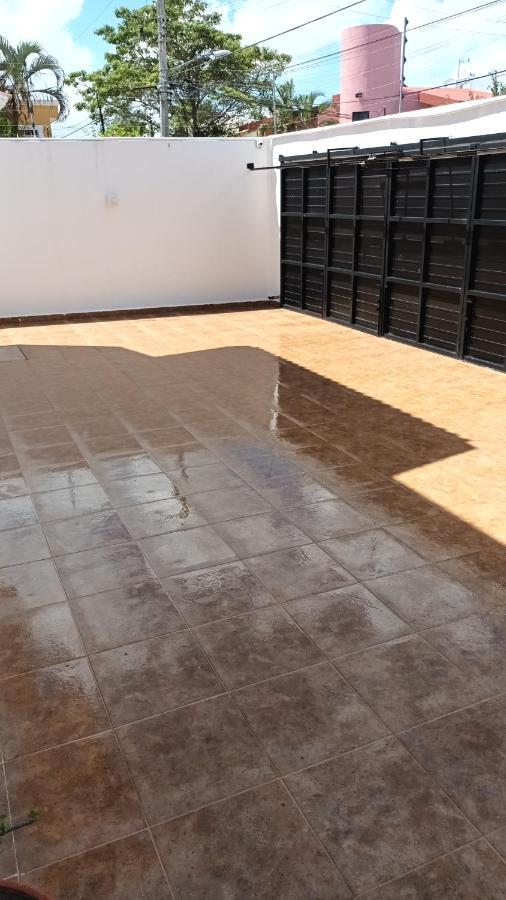 Apartment Hermosa Casa, En Renta Vacacional Con Piscina, A Tan Solo10 Minutos De La Playa, Cerca De Centros Comerciales, Restaurantes, Bares Y Supermercados Cancún