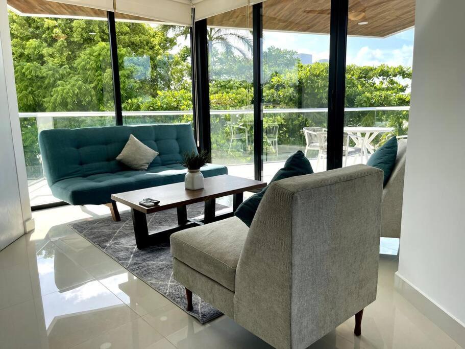 Beautiful Loft With Unique Rooftop & Location! Cancun