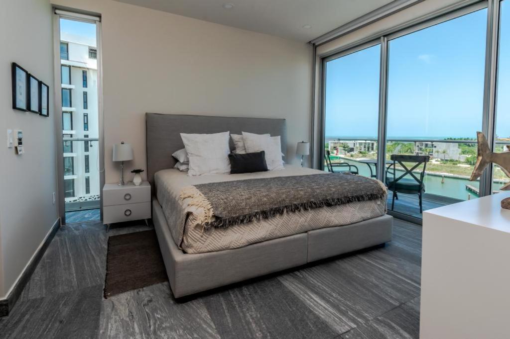 Luxury 3 Bedroom Rooftop Pool, Near The Beach