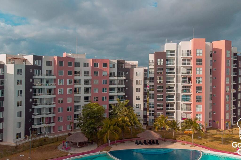 Dr02 Departamento Moderno Con Vista A La Laguna En Dream Lagoons Cancun
