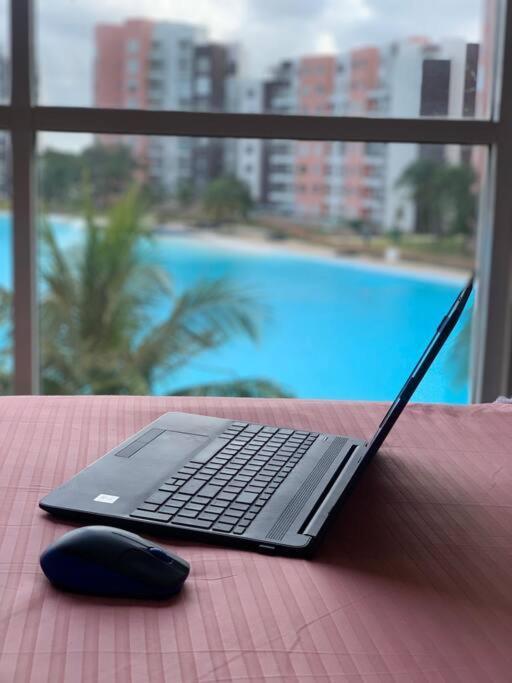 Dr02 Departamento Moderno Con Vista A La Laguna En Dream Lagoons Cancun