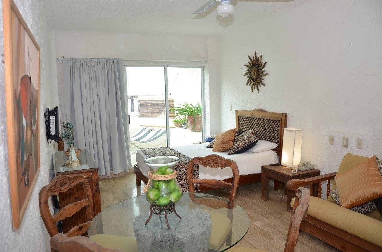 Amigo Apartment