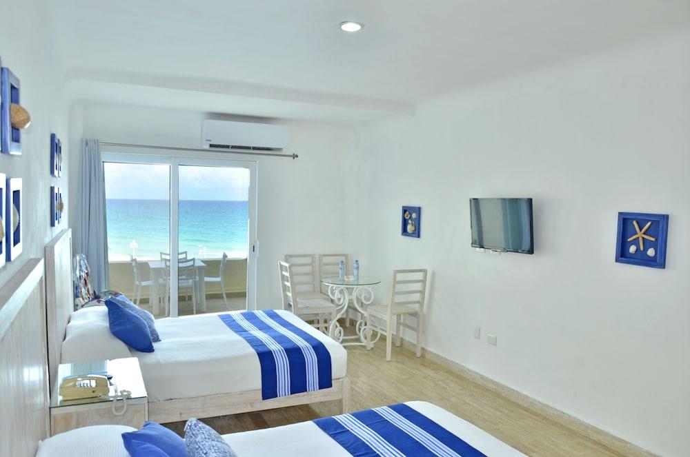Amigo Cancun