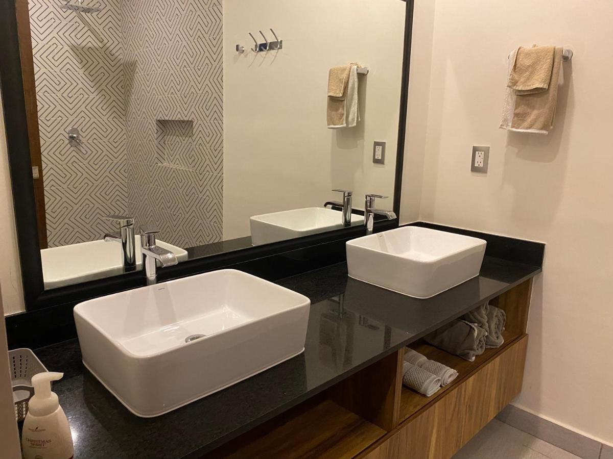 Areka Towers Cancun
