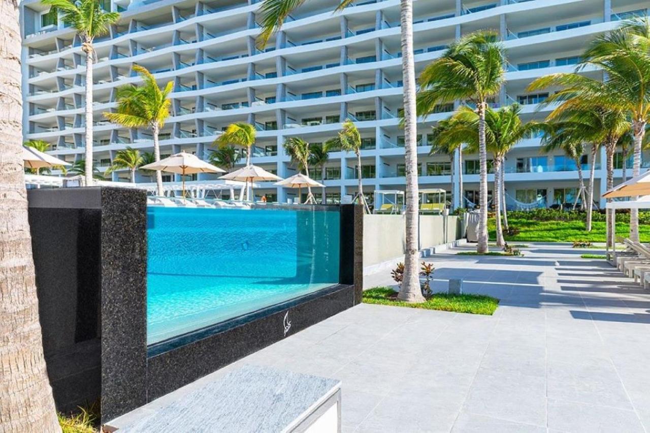 Ocean View In 5 Diamond Hotel Cancun