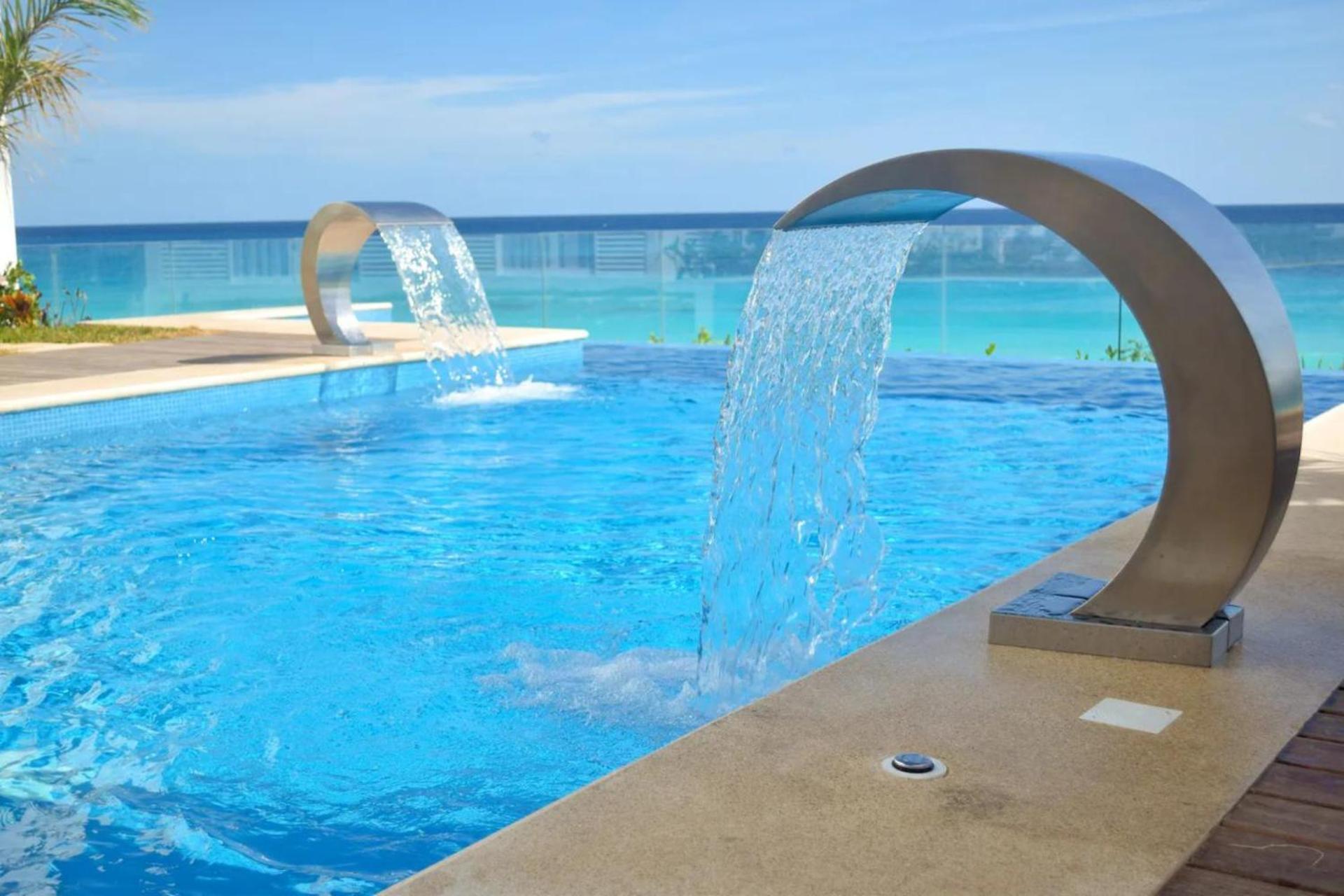 Oceanfront Studio, Magnificent Views * Cancun
