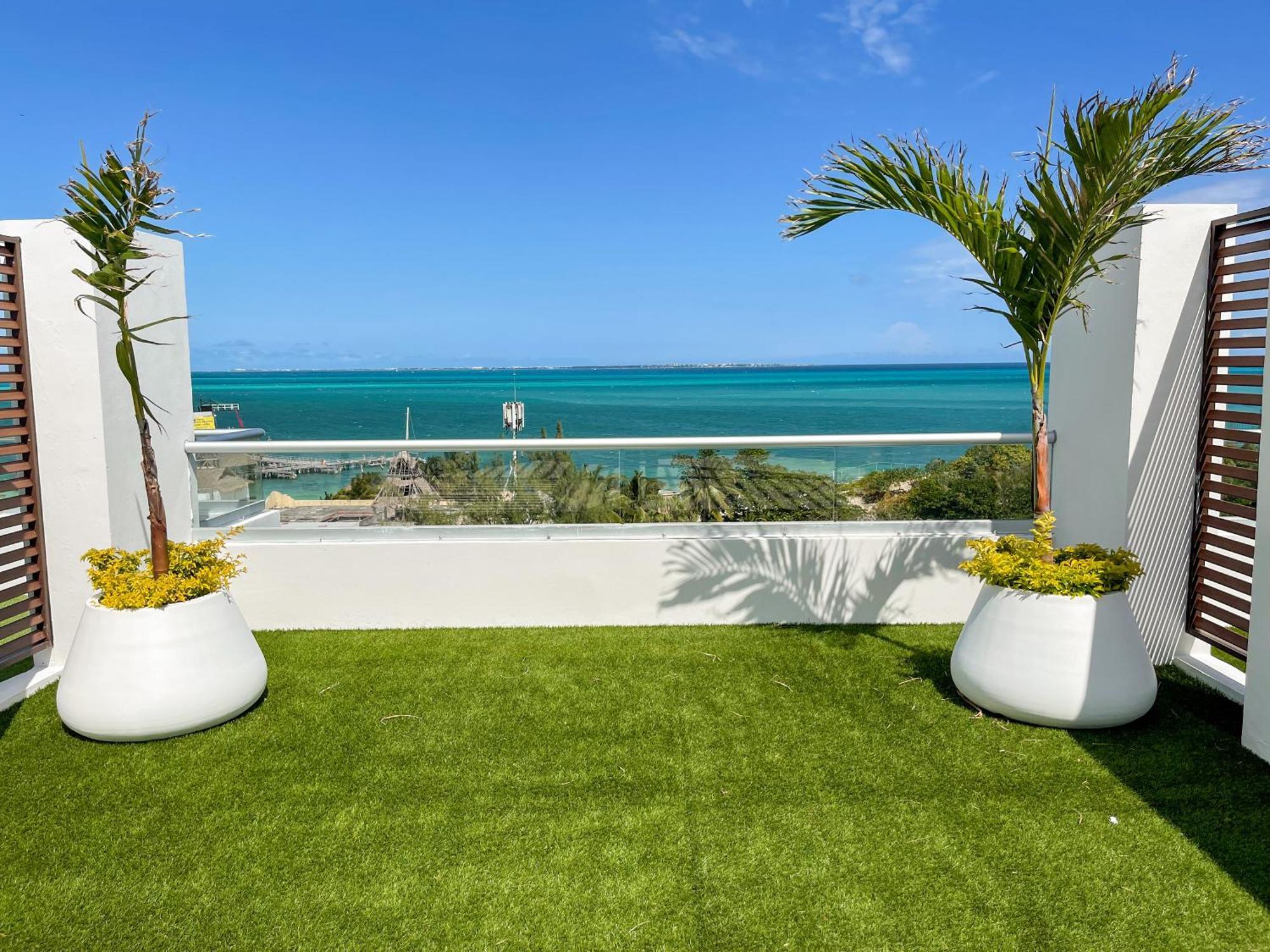 Apartment 2br Oceanfront Luxury In The Zone Cancun