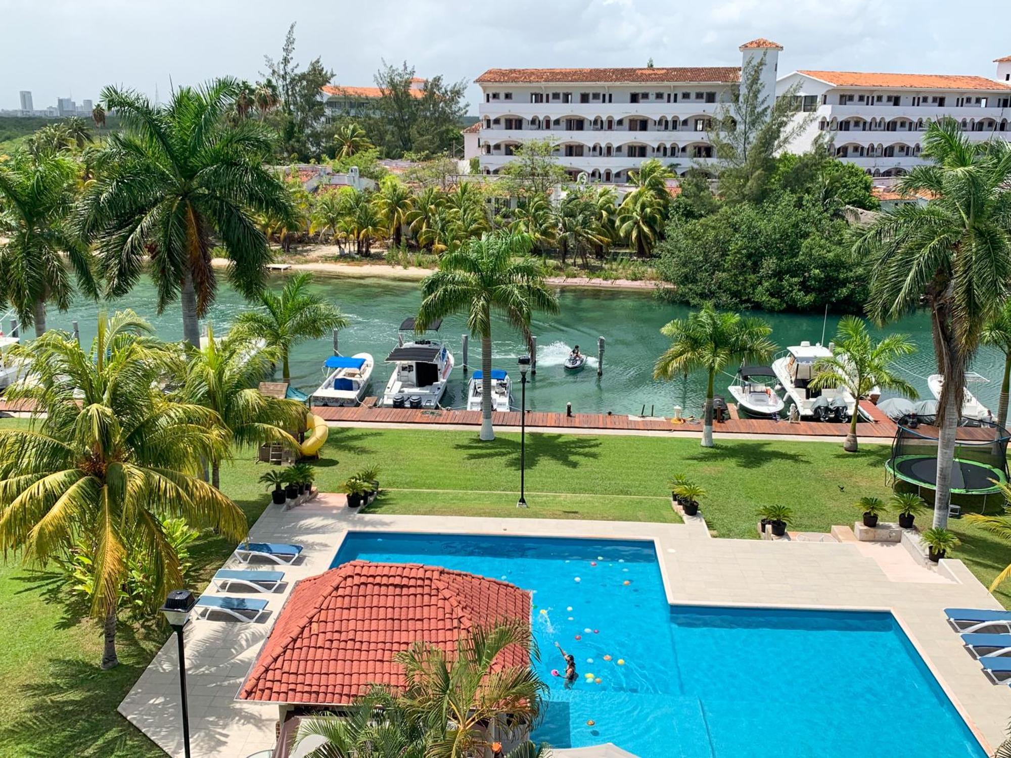 Apartment Luxury By The Lagoon *