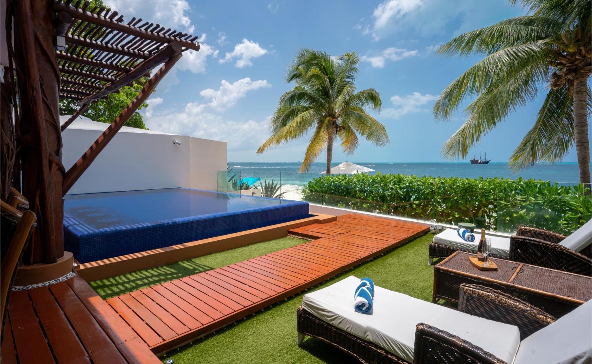 Villa 6br Beachfront Private Luxury By Solmar Cancun