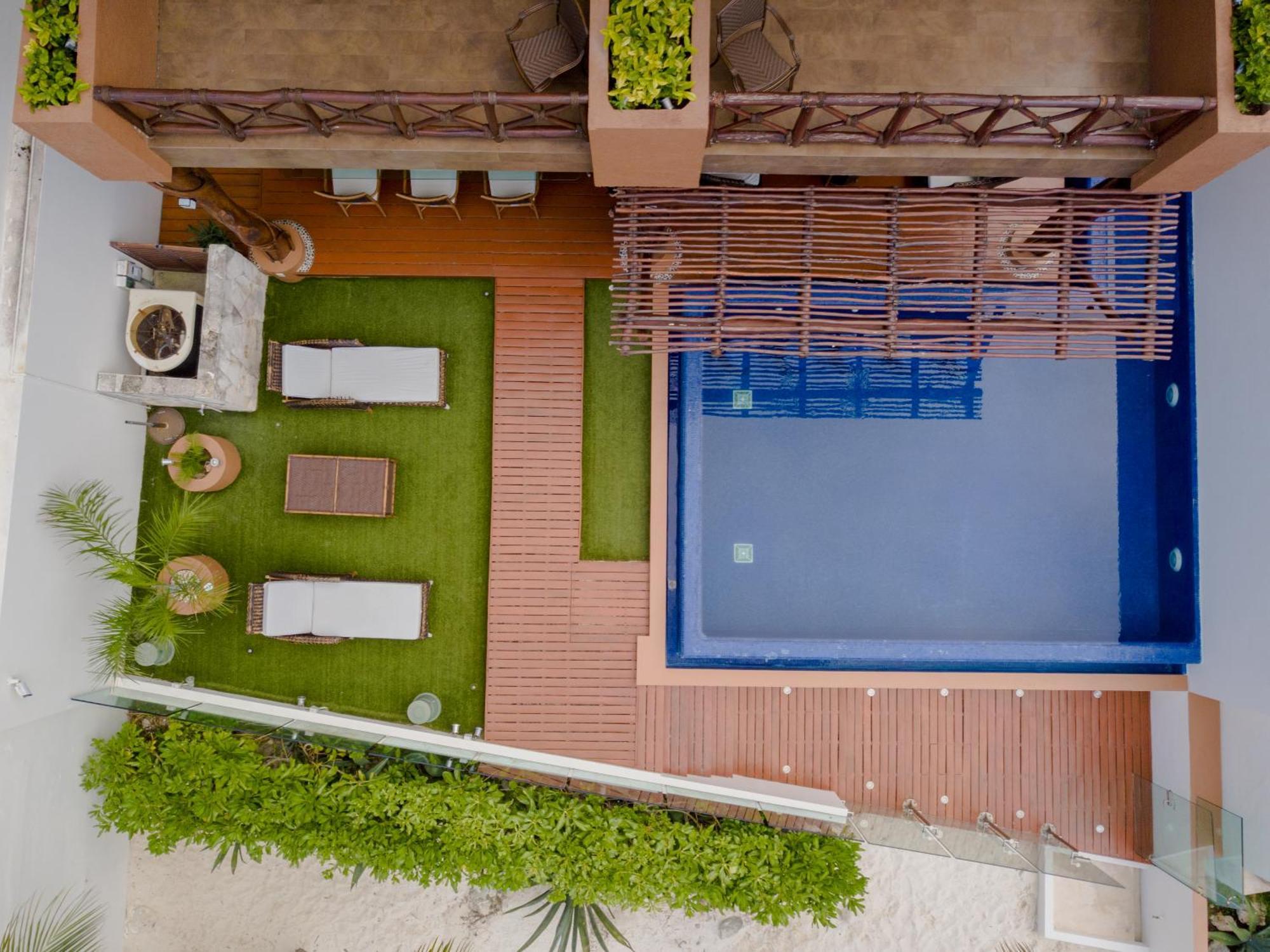 Villa 6br Beachfront Private Luxury By Solmar Cancun
