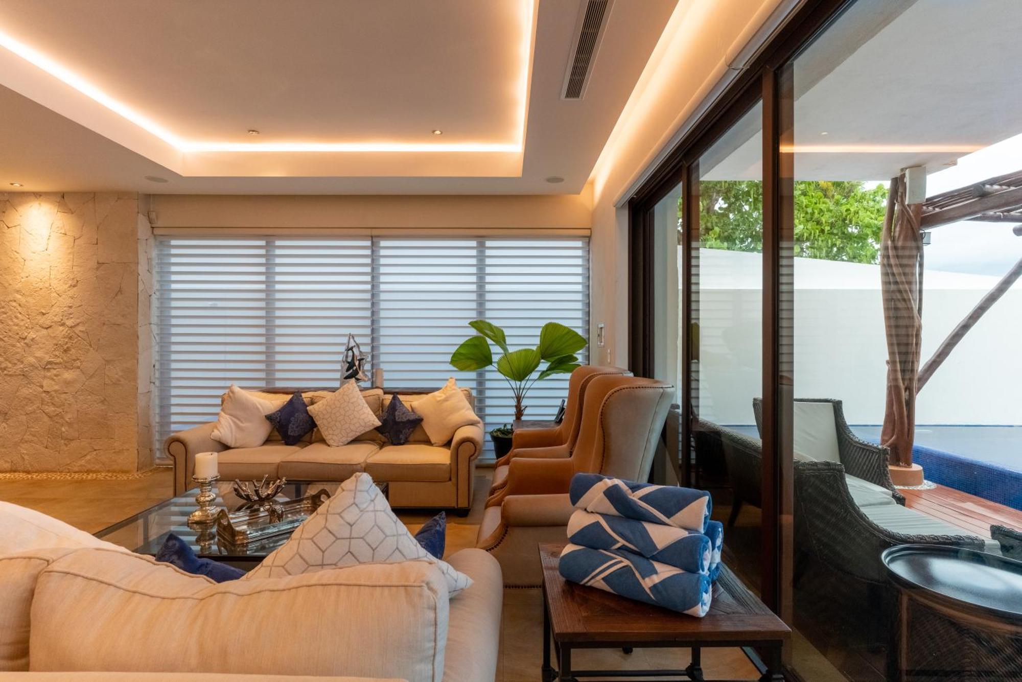 Villa 6br Beachfront Private Luxury By Solmar *