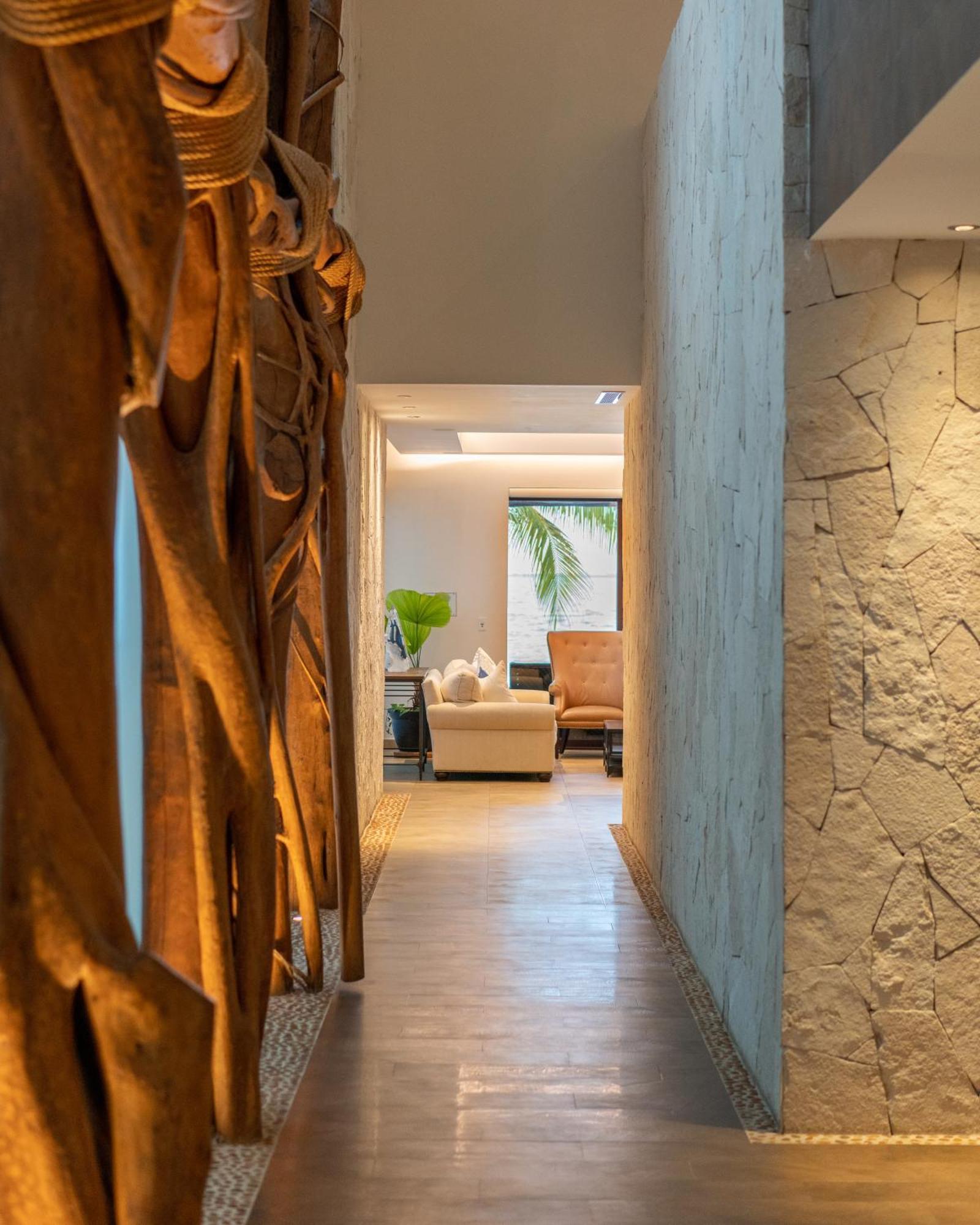 Villa 6br Beachfront Private Luxury By Solmar *