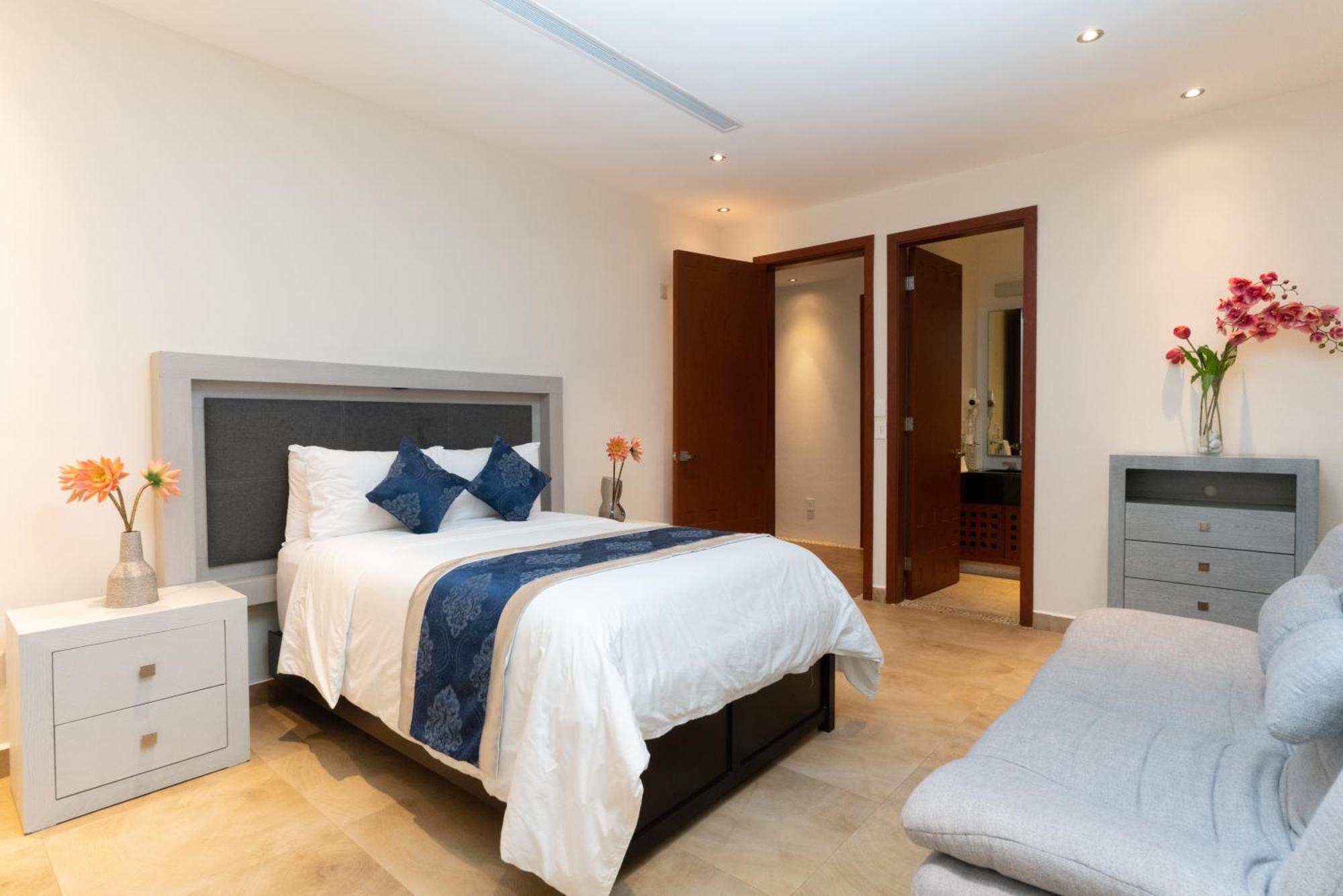 6br Beachfront Private Luxury By Solmar Villa *