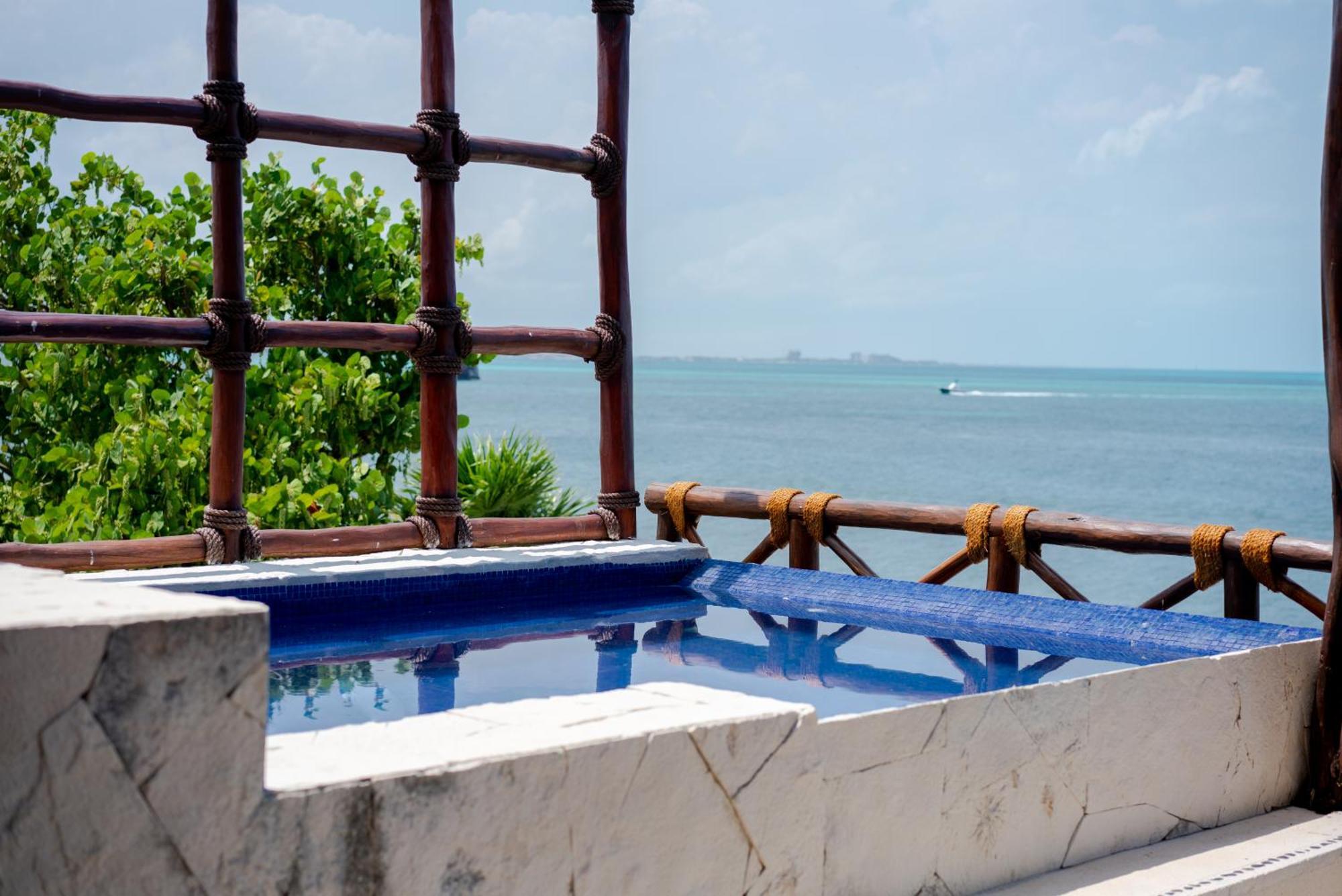 Villa 6br Beachfront Private Luxury By Solmar