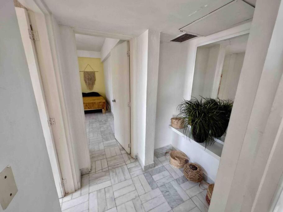 Boho Chic 1bd In Downtown, 4pax Apartment *