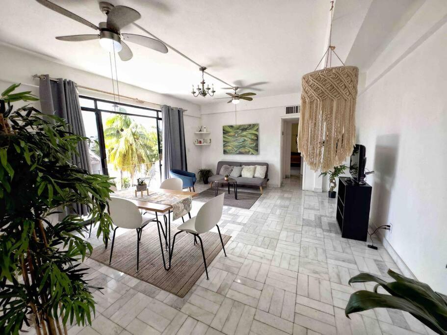 Boho Chic 1bd In Downtown, 4pax * Cancun
