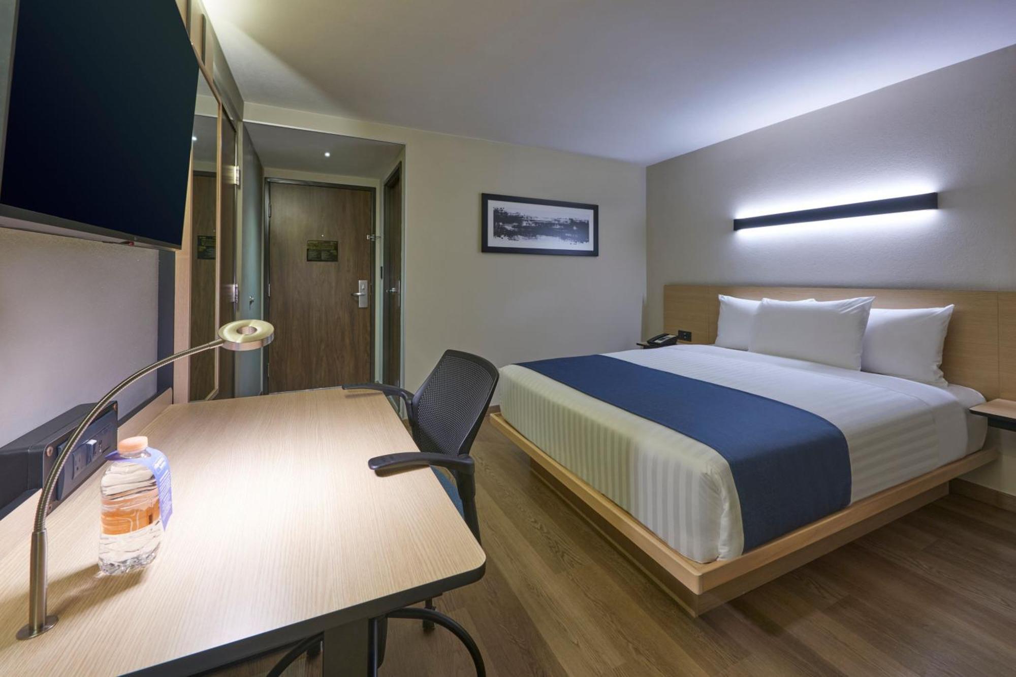 Hotel Express By Marriott Cancun Aeropuerto *