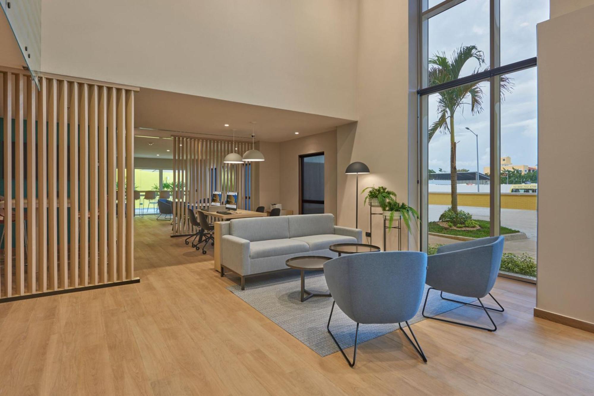 Express By Marriott Cancun Aeropuerto *