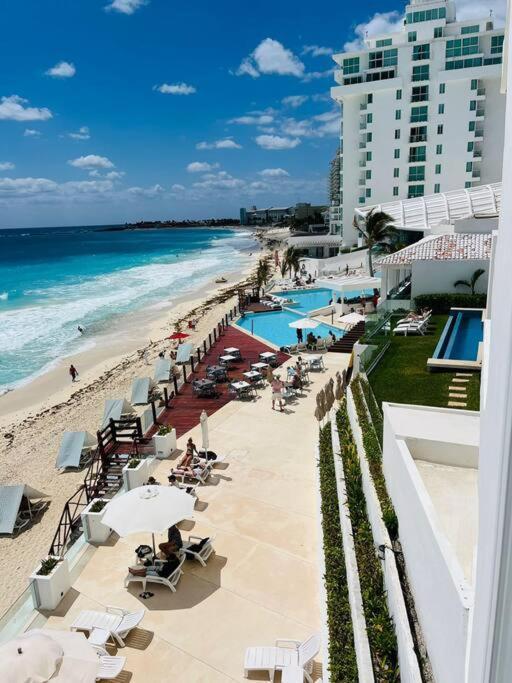 Encantadora Con Vistas Al Mar, Oleo Boutique - Oleo3103 - Cancun