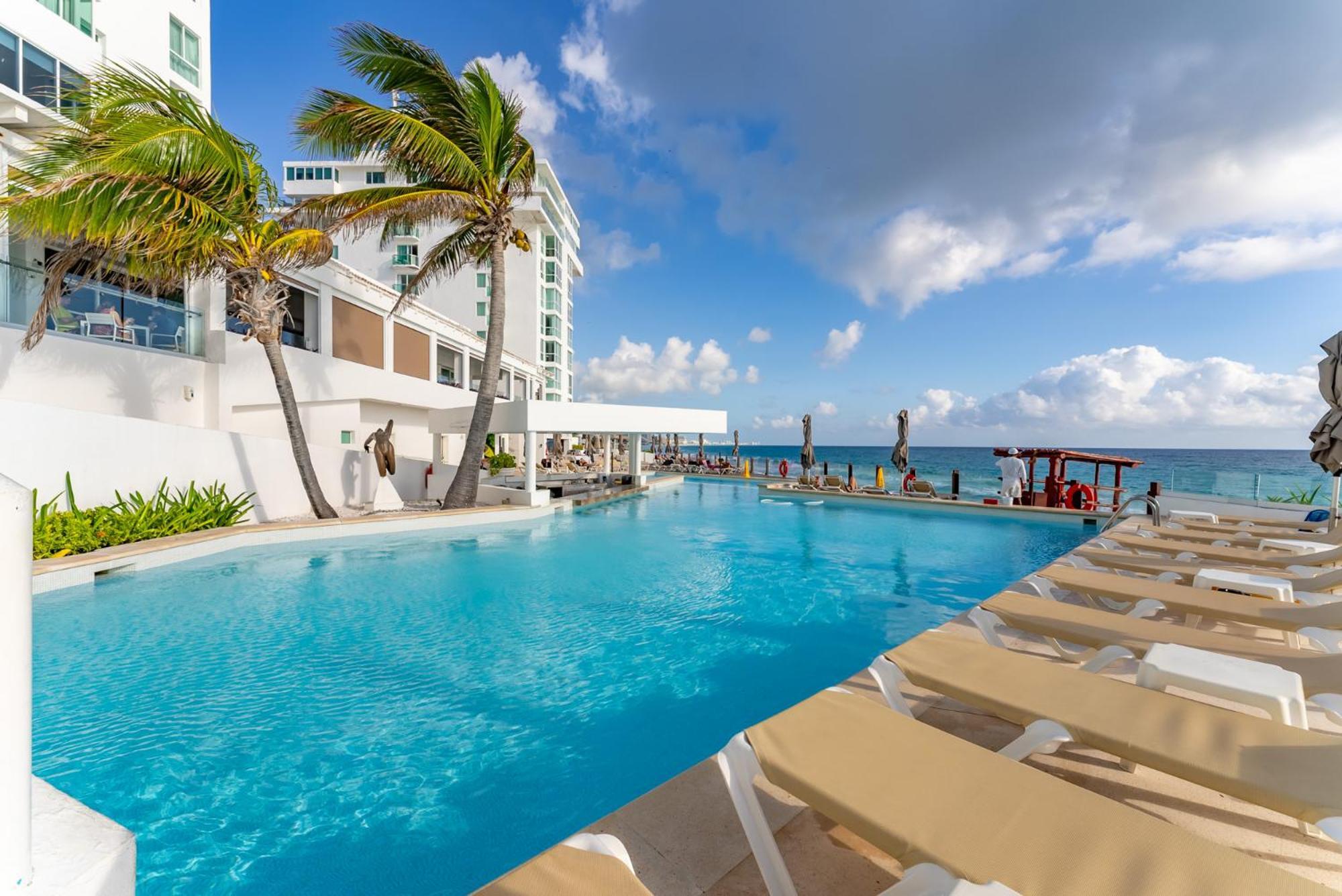 Beachfront Ocean View-boutique •gym •spa *