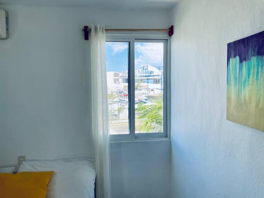 Punta Me & Near Punta Sam Ferry Beach Apartment Cancun