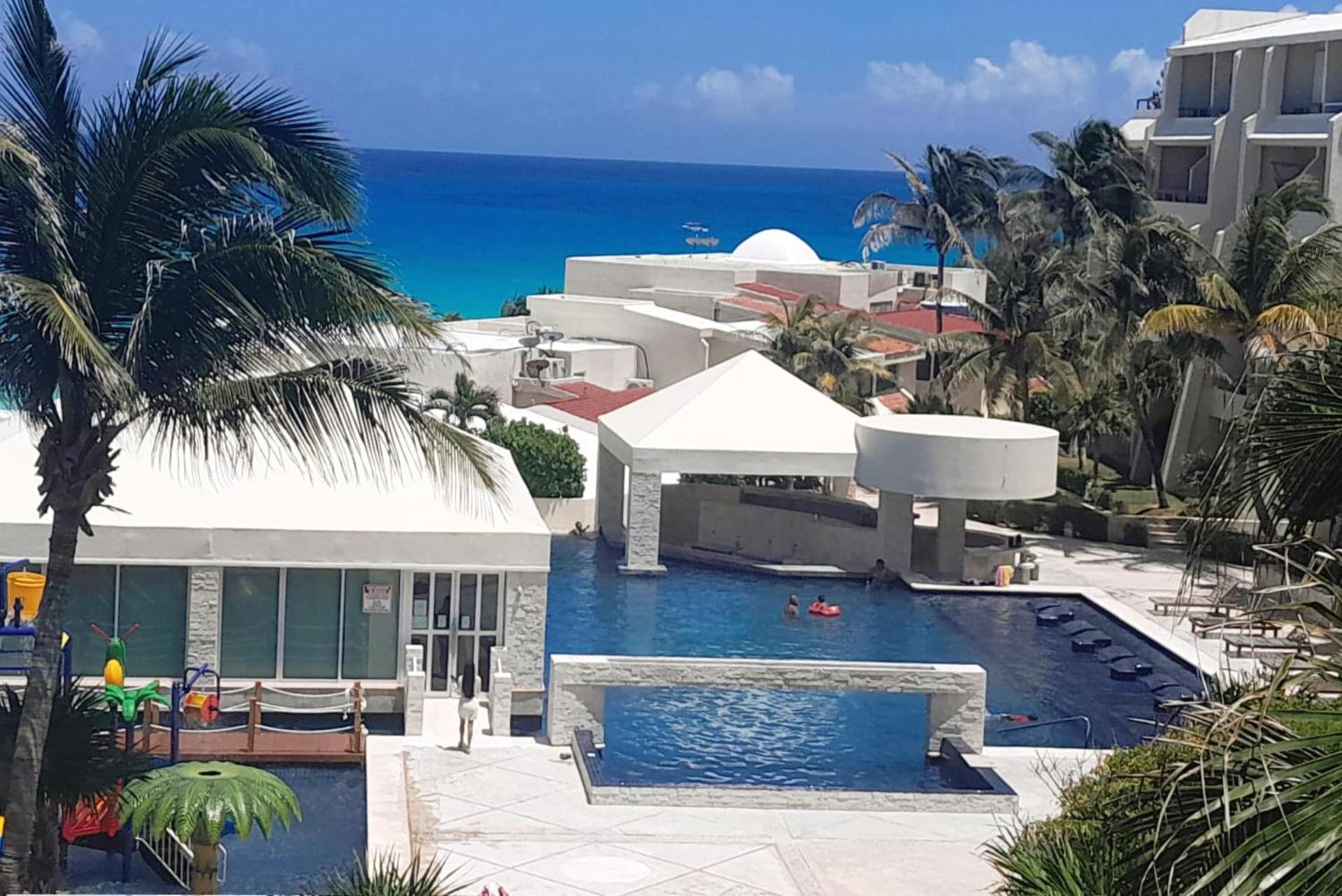 Apartment Renovated In At The Zone Cancun