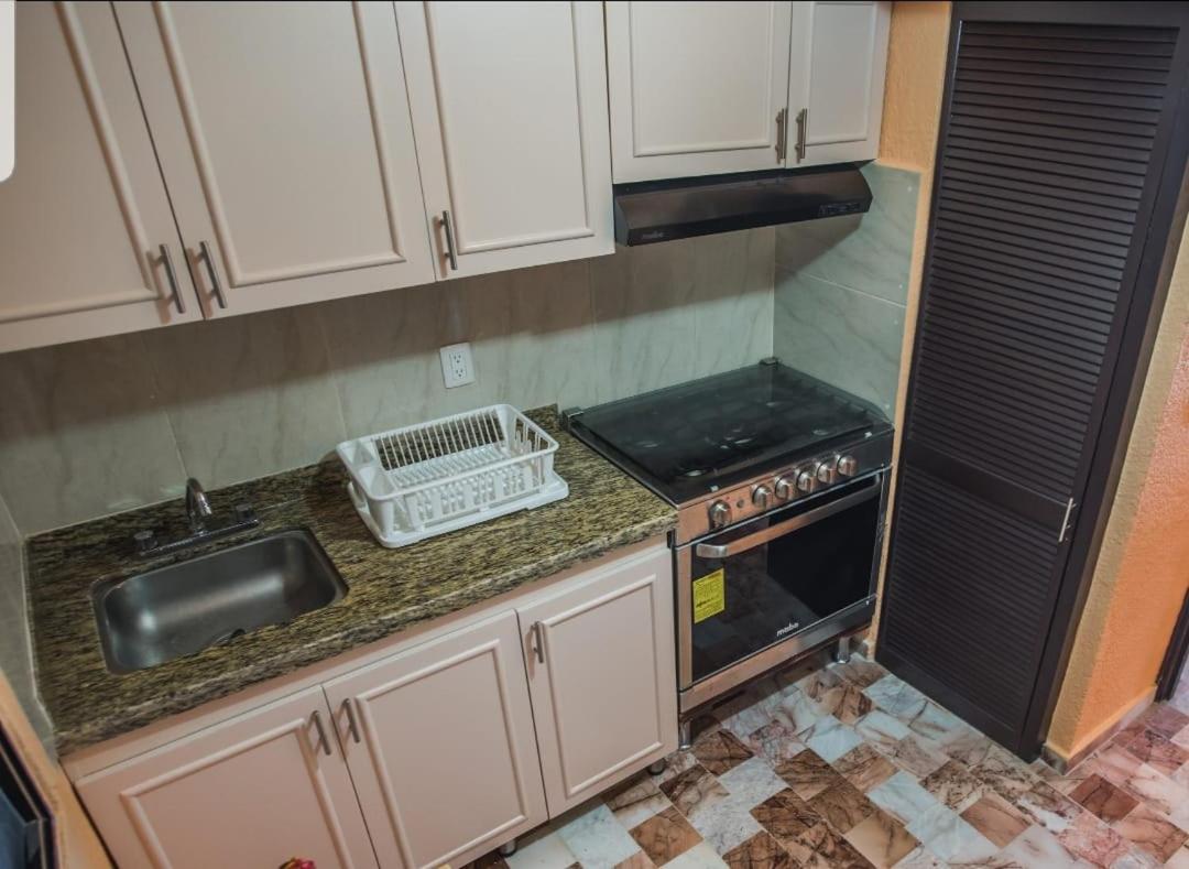 2 Bedrooms Ocean View Apartment