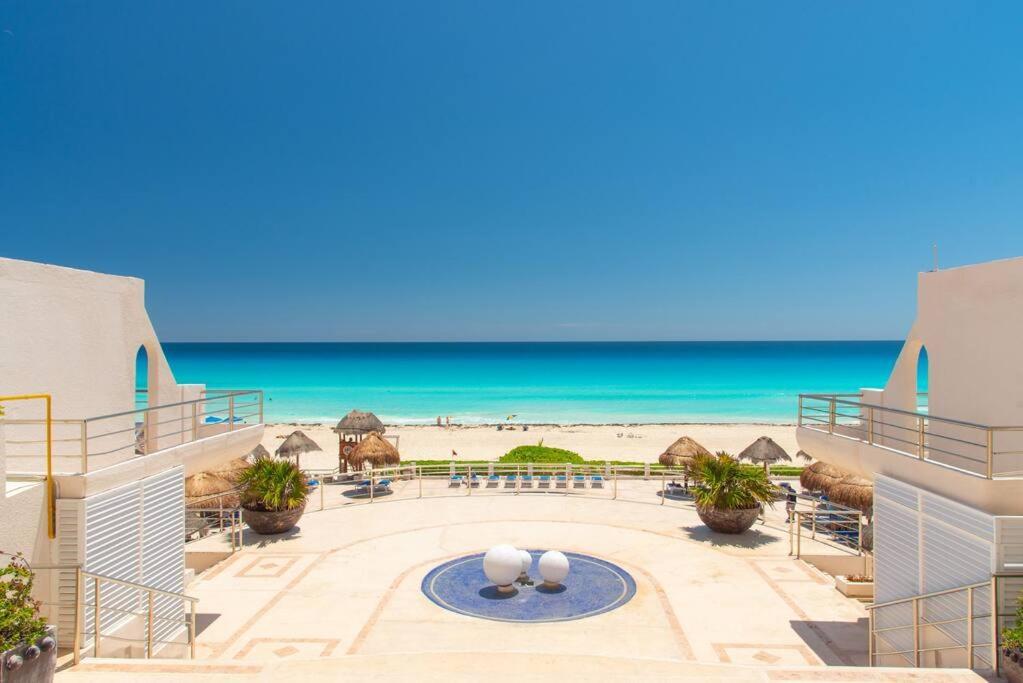 Apartment 2 Bedrooms Ocean View *