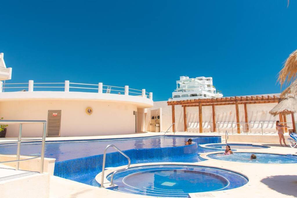 Apartment 2 Bedrooms Ocean View Cancún