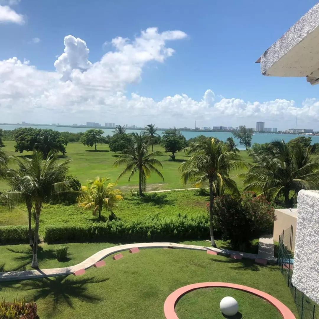 Apartment Escarlata Cancún