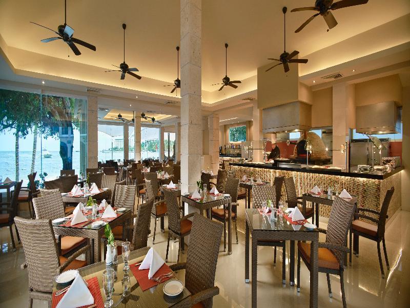 Occidental Costa -