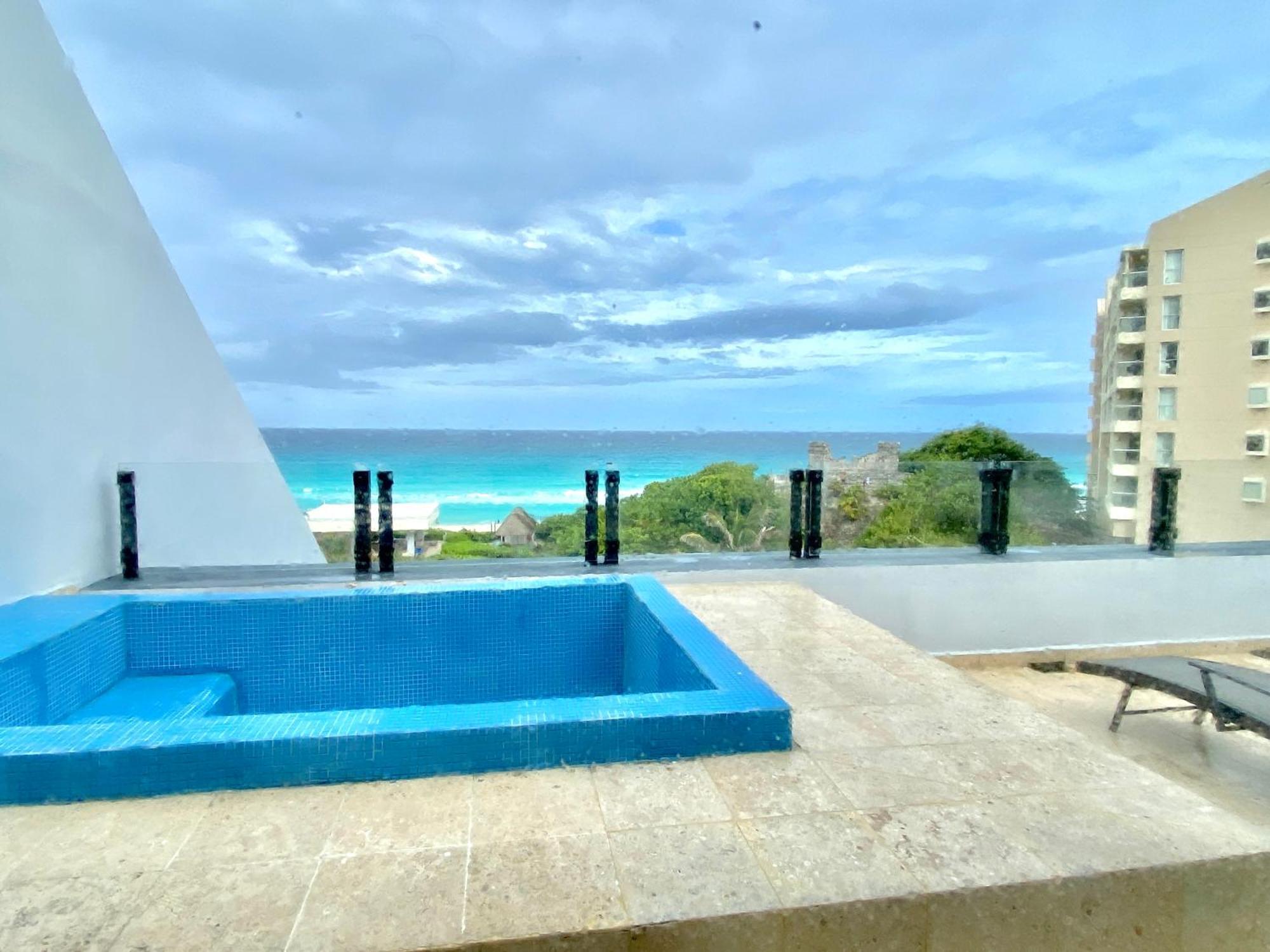 Aparthotel In Ocean Front Cancún