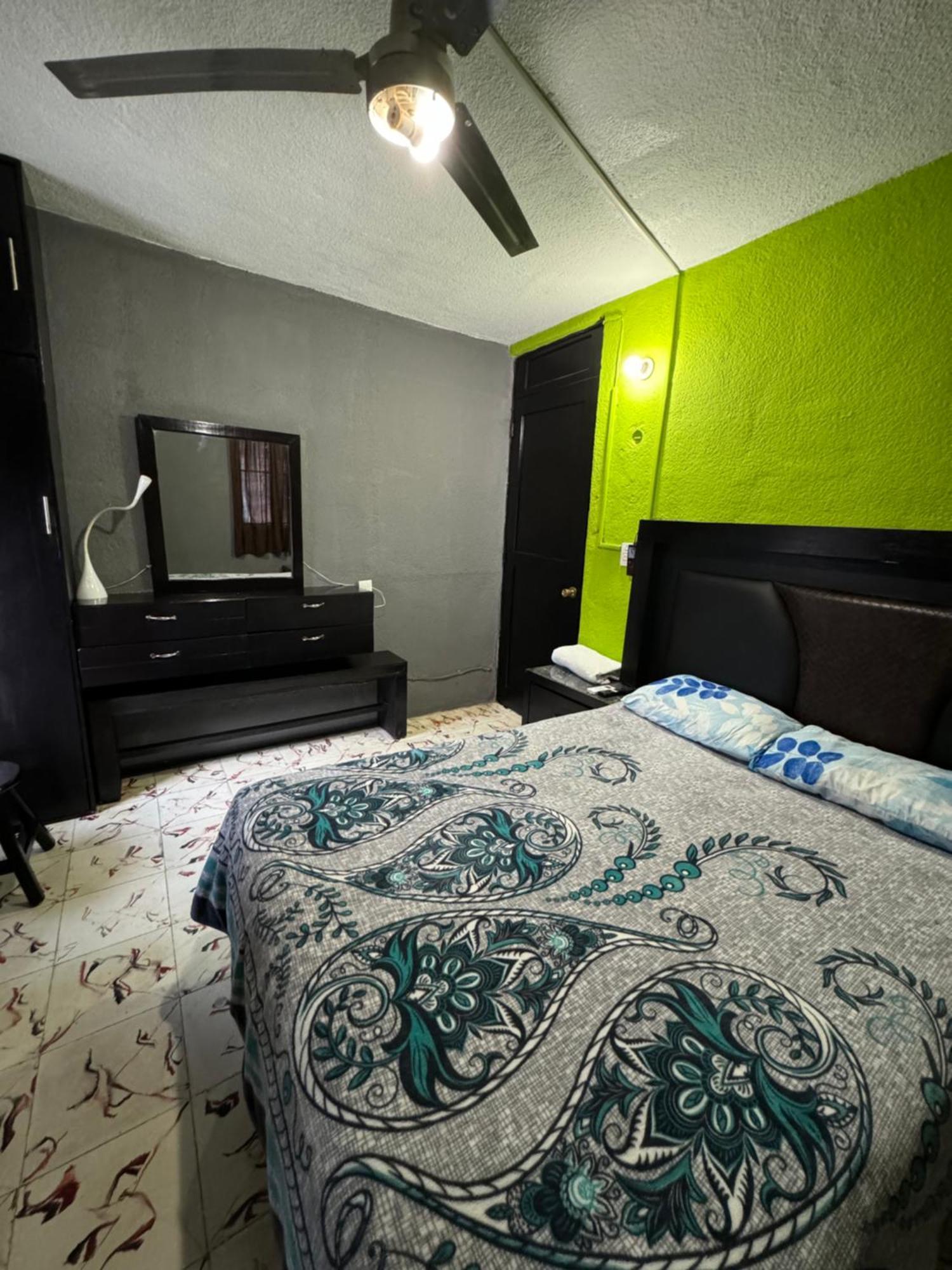 Moreland Apartment Cancun