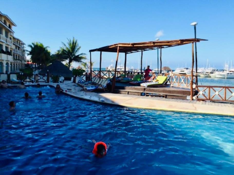 Punta Me Beach Front In The & Waterpark * Cancun