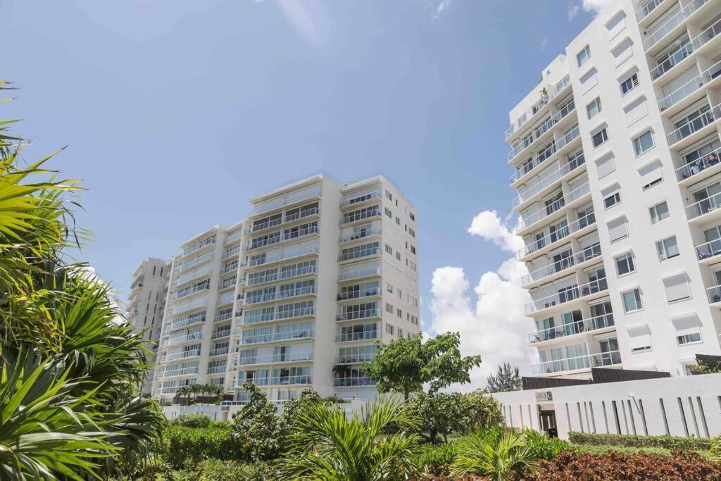 Apartment Marina Beachfront 2 Bdr