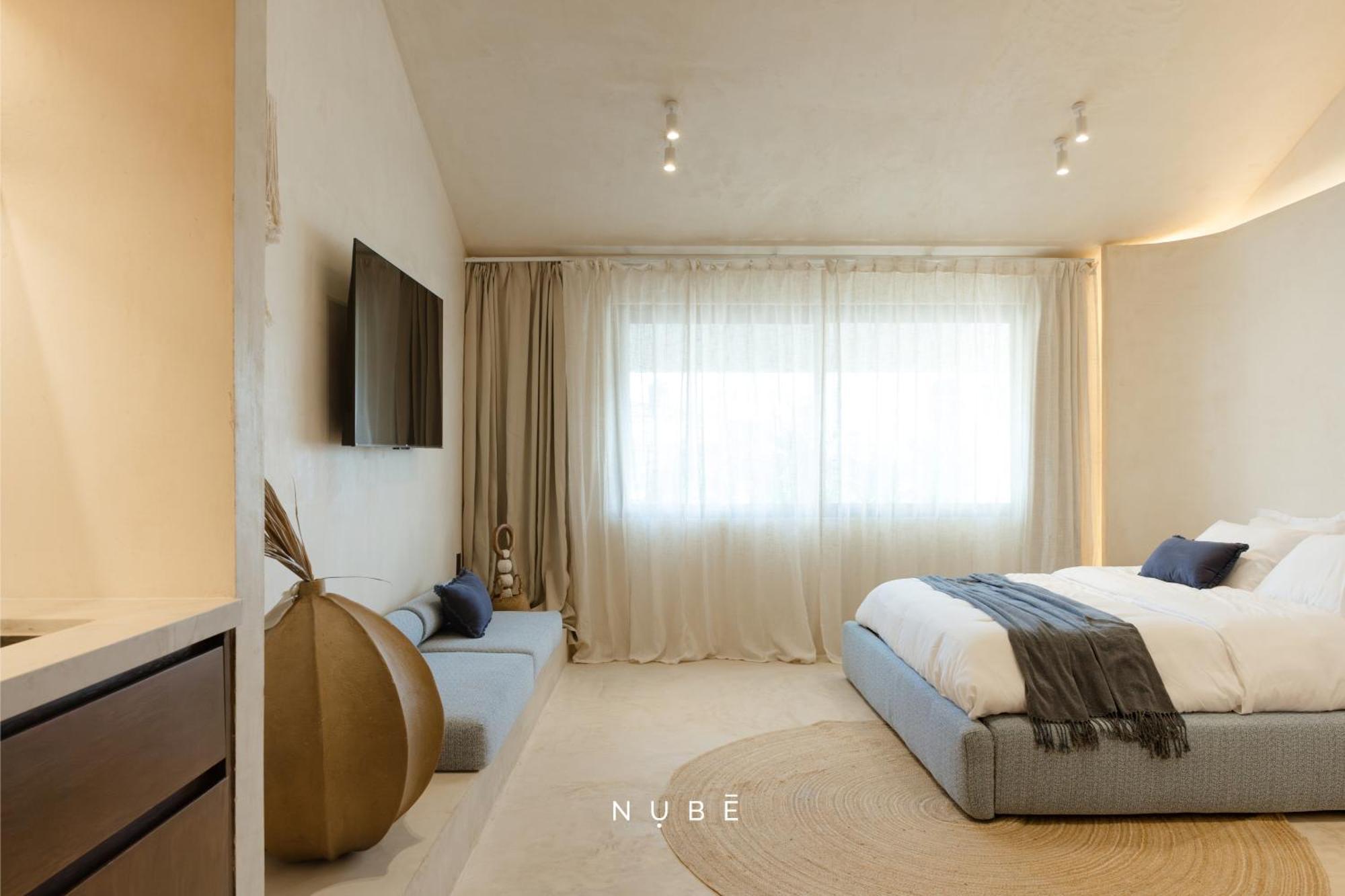 Aesthetic Design Aire With Pool