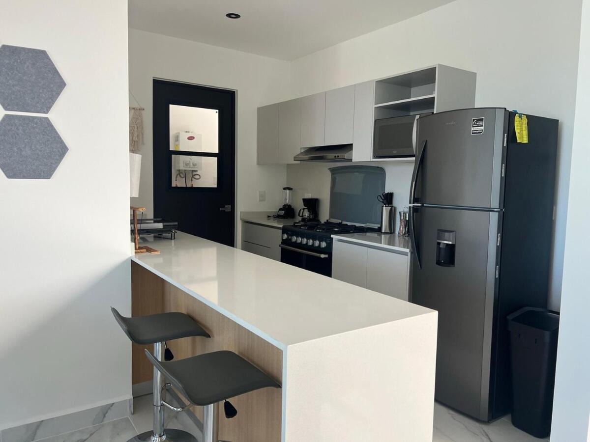 Apartment Papu - Chic Condo, View, Pool, Soccer Court Cancun