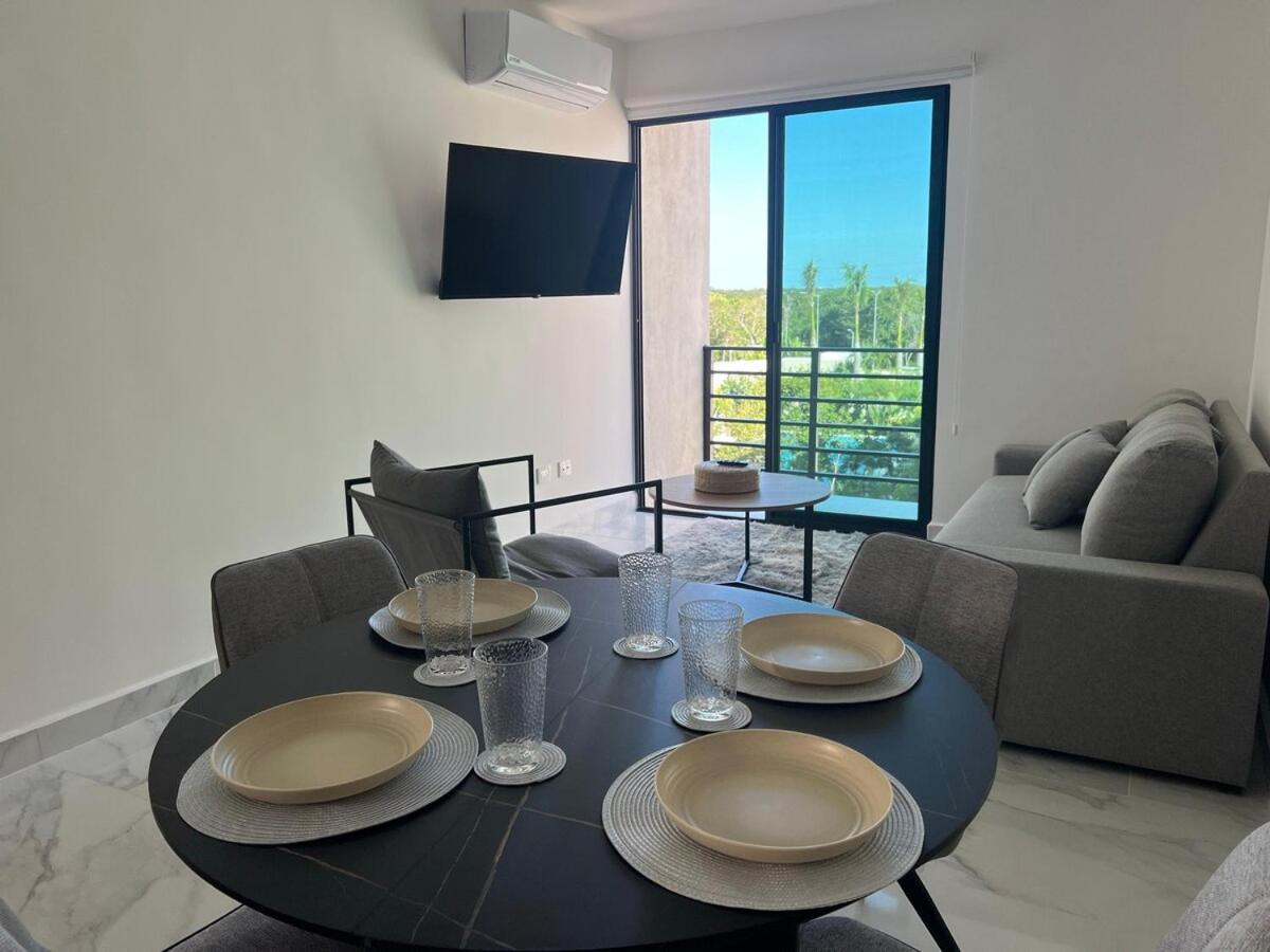 Papu - Chic Condo, View, Pool, Soccer Court Cancun